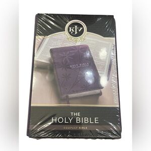 Elegant Purple Compact Bible